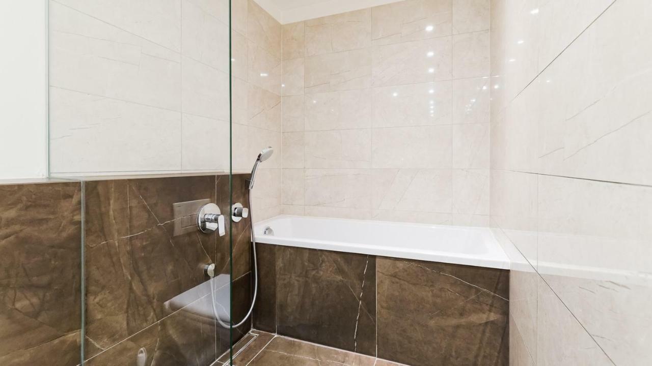 Great Apartament In A Heart Of Tallinn Eksteriør billede